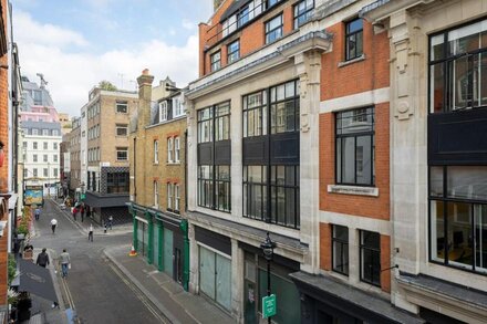 Modern 1BR Central Soho Apt, nr. Tottenham Court Road Stn, by Blueground