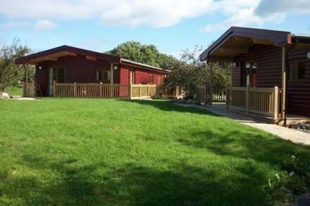 Large three bedroom lodge with private hot tub, located in the heart of Somerset.