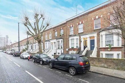 Modern 2bed Apartment, Maida Vale