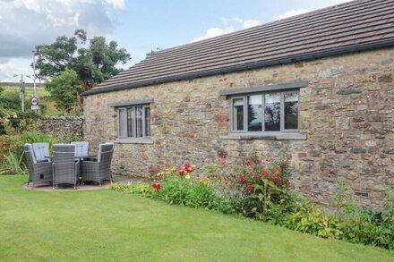 GLEN LEA, family friendly, with a garden in Settle