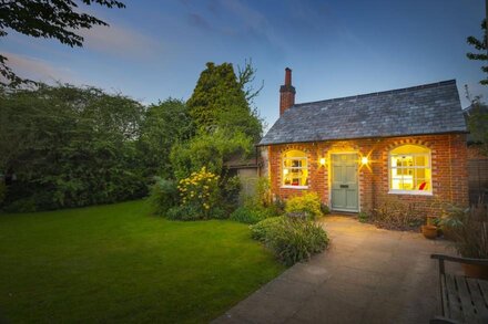 THE OLD SCHOOL HOUSE, ASCOT, BERKSHIRE