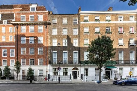 Luxury Majestic Apartment in the ♥️ of Marylebone