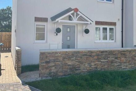 Haddock Trerammet Crescent Tintagel 3 bed sleeps 5