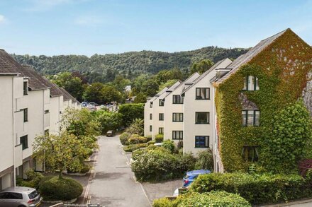 2 bedroom accommodation in Bowness-on-Windermere