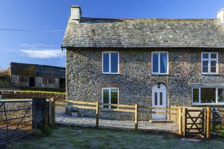 Wingate Farm, Countisbury