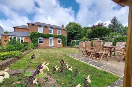 4 bedroom accommodation in Tilmanstone, near Deal