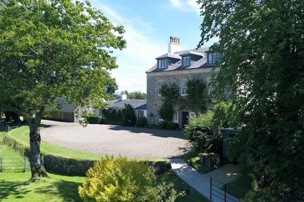 Scottish Country Mansion & Cottages with Indoor Pool