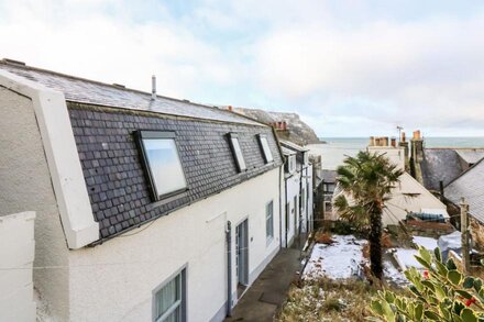 MAIN STREET, pet friendly, country holiday cottage in Gardenstown