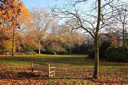 One bedroom in the Heart of Notting Hill - Dreamy Location!