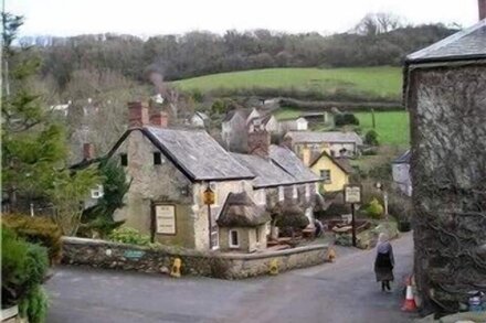 Lovely, comfortable apartment In Branscombe, Devon close to beach