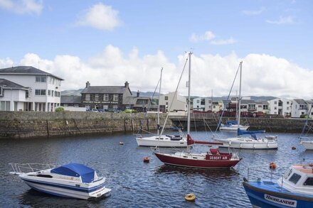 BRYN TUDUR, family friendly, with a garden in Porthmadog