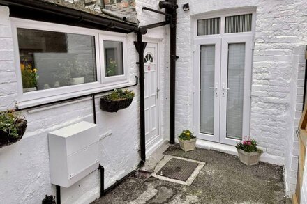 HANOVER HIDEAWAY, family friendly, with a garden in Scarborough