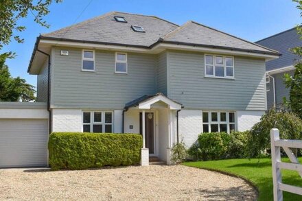 Ward House - Cowes - Sleeps 12 - Swim Spa - BBQ