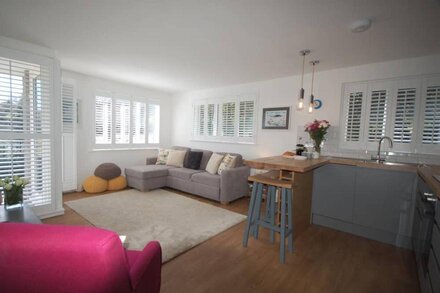 Jack's Stay, Salcombe,  S.Devon - Stylish apartment in peaceful private location