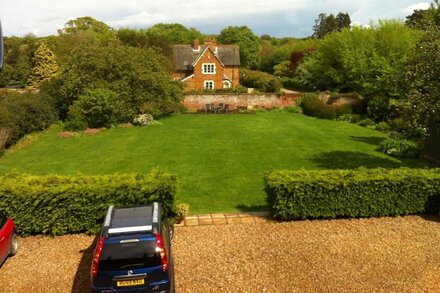 Old Vicarage, Apartment 2