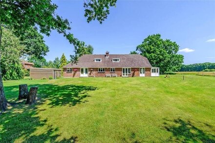 Spacious country home in West Sussex