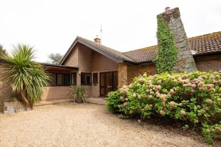 A charming and very comfortable four-bedroom house in a superb private position