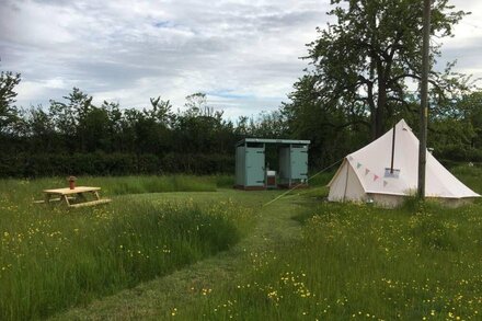 Glamping at The Homestead - Ensuite bell tent