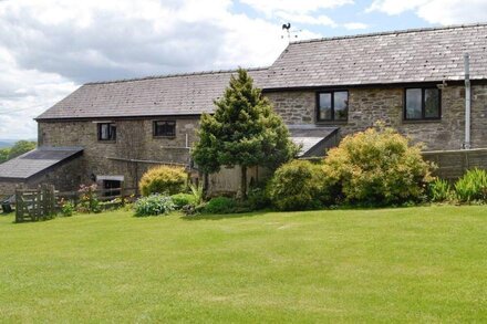 4 bedroom accommodation in Sarnau, near Brecon