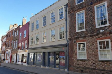 Apt 2, 71 Micklegate, YORK