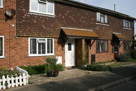 THE SEASIDE HOUSE – Five minutes away from the stunning Camber Sands