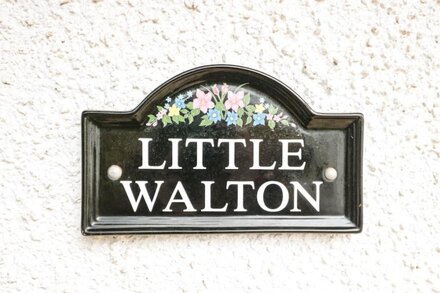 LITTLE WALTON, family friendly, with a garden in Burnham-On-Sea