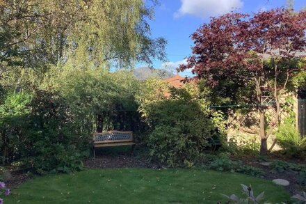 Charming cottage in central Callander