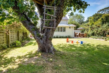 Great family house with lovely garden and downstairs bedroom