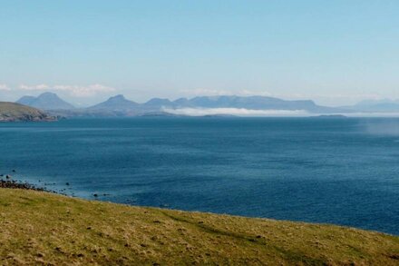 Traditional Highland Cottage With Stunning Panoramic Mountain And Sea Views