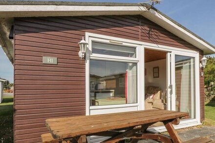 CHALET H1, family friendly in St Merryn