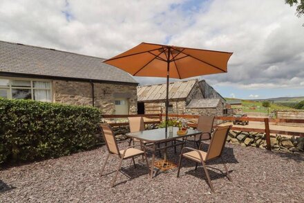 Y BWTHYN, family friendly, luxury holiday cottage in Ysbyty Ifan