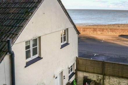 19 QUAY STREET, pet friendly, character holiday cottage in Minehead