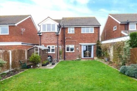 OFF PUDDLE HILL, family friendly, with a garden in Hixon