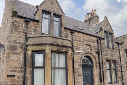 FIRTHVIEW, family friendly, character holiday cottage in Buckie