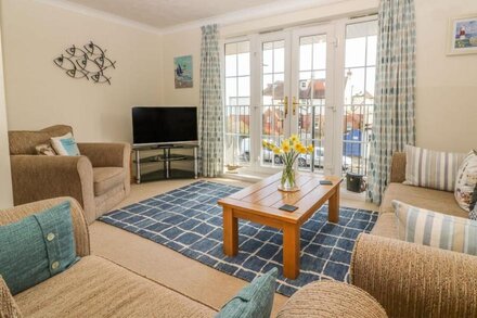 SEASCAPE, family friendly, country holiday cottage in Bexhill-On-Sea