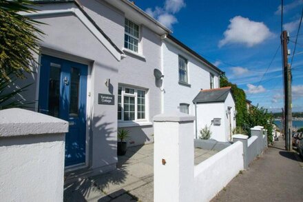 Turnstone Cottage - Three Bedroom House, Sleeps 6