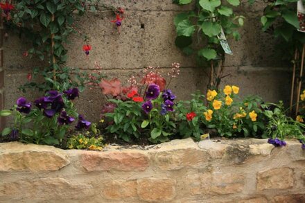 Hope Cottage, a modernised 1750's cotswold cottage in the centre of Woodstock