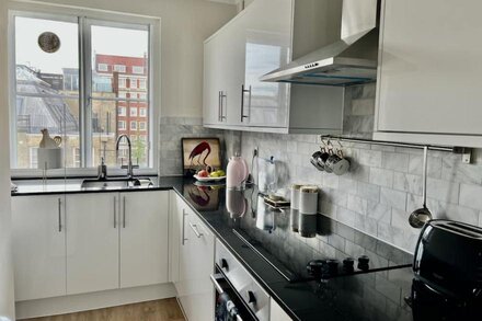 Stylish flat in a heart of Marylebone ( central London)!