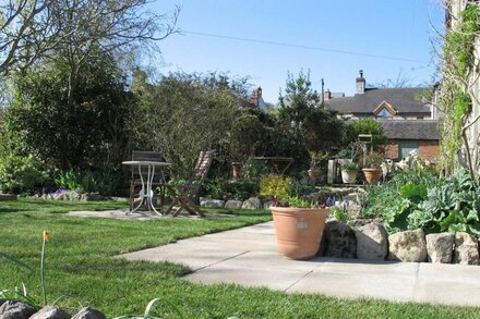 PAIL END, romantic in Brassington