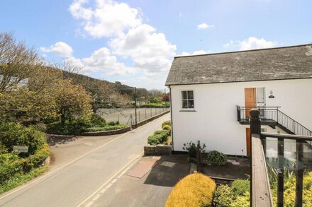 TATER-DU, pet friendly, with a garden in Porthcurno