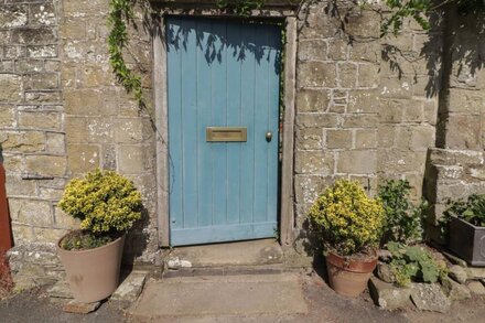 THE SCHOOL ROOM in Kington