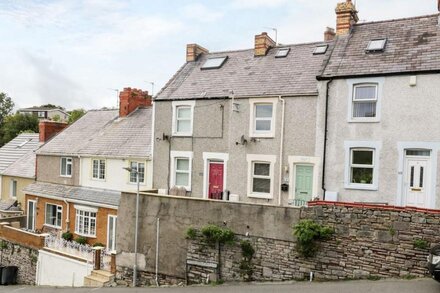 TRAMWAY COTTAGE, pet friendly, character holiday cottage in Llandudno