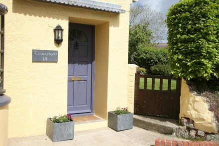 Spacious, cosy home on the Pembs coastal path, close to St. Davids and beaches