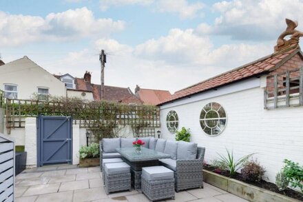 The Tides - Five Bedroom House, Sleeps 10