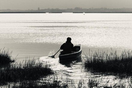 A traditionally furnished cottage with fantastic views across the Alde Estuary