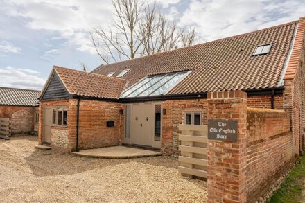 The Old English Barn is the epitome of a luxurious yet laid-back bolthole