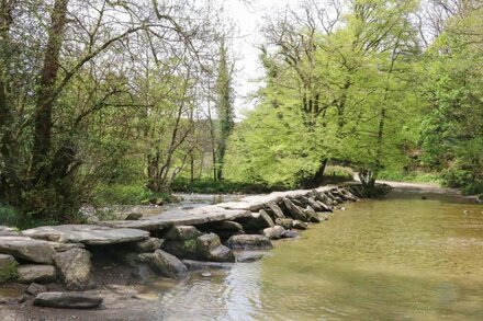 VALLEY LODGE, pet friendly, luxury holiday cottage in Bampton, Devon