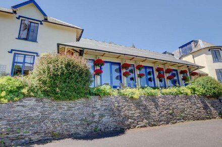 Lynton Cottage Seaview Terrace