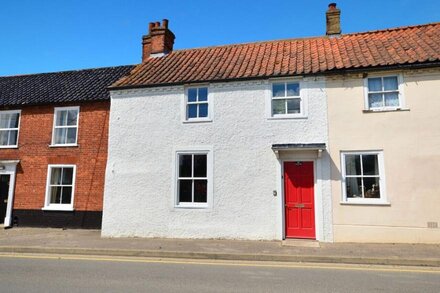 Owl Cottage - Three Bedroom House, Sleeps 5