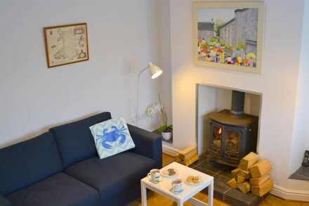 ONE DOLFOR, pet friendly, luxury holiday cottage in Aberdaron